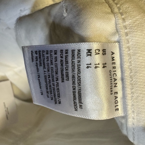 American Eagle White Shorts Stretch - Picture 8 of 8